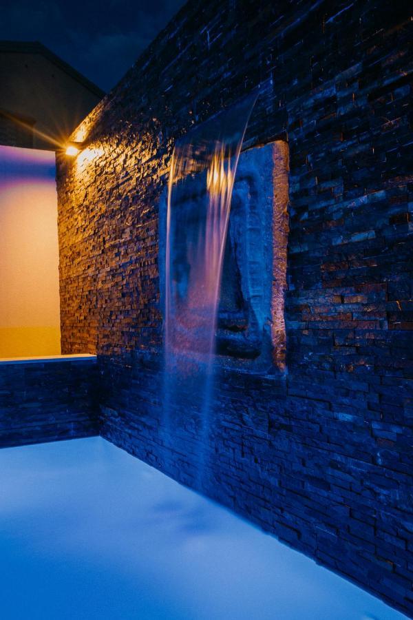 Villa Sunset Pool & Spa Apartments 吉格涅斯科斐耶 外观 照片