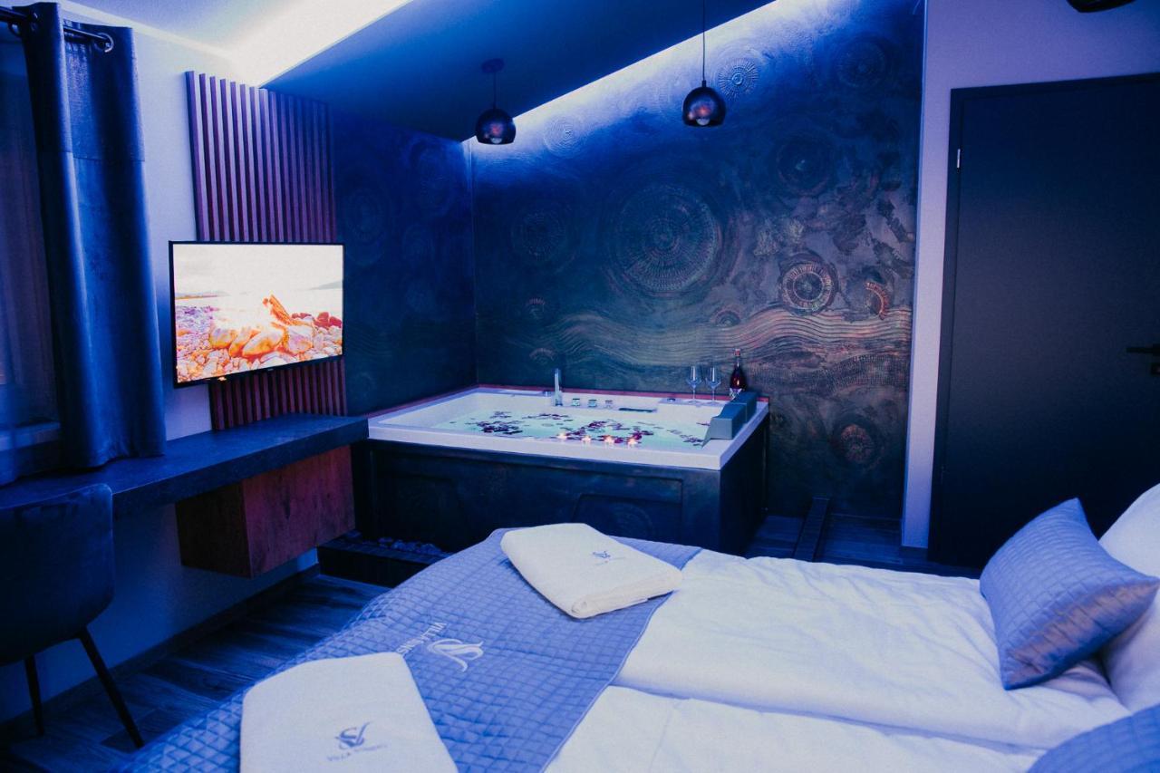 Villa Sunset Pool & Spa Apartments 吉格涅斯科斐耶 外观 照片
